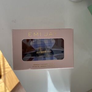 Emi Jay Sweetheart Clip in Gold
